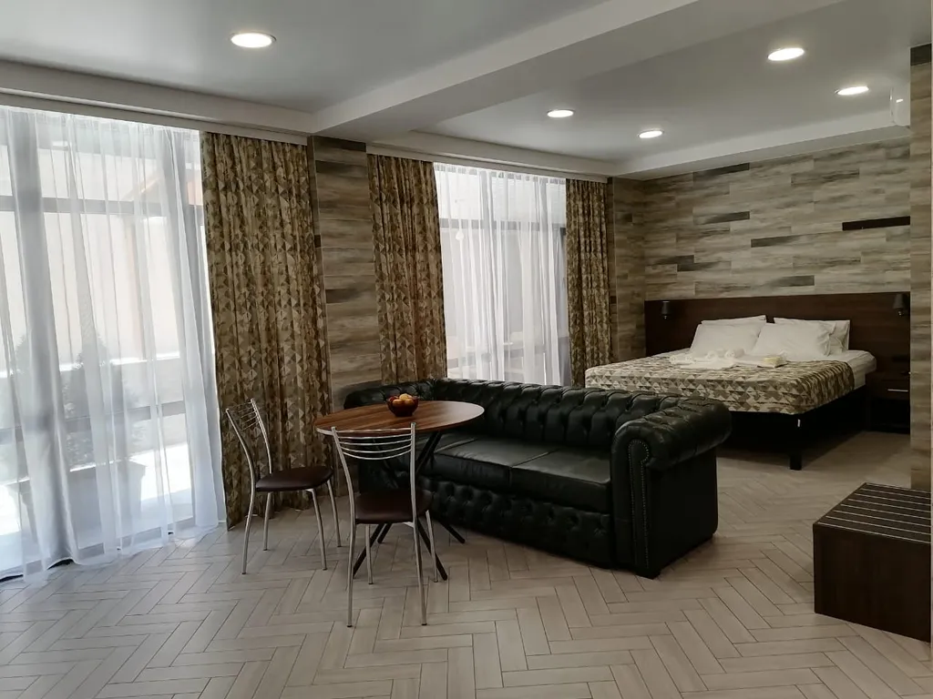 Фото отеля «Holiday and Business Apartments», 3