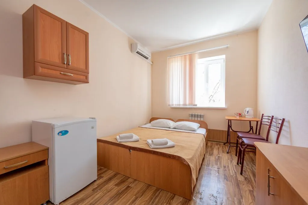 Двухместный номер с 2 отдельными кроватями Кровати можно соединить в одну — Реаль, фото 4 из 5