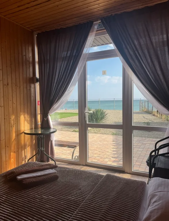Двухместный номер с 1 кроватью стандартный — Южный Берег, фото 2 из 3