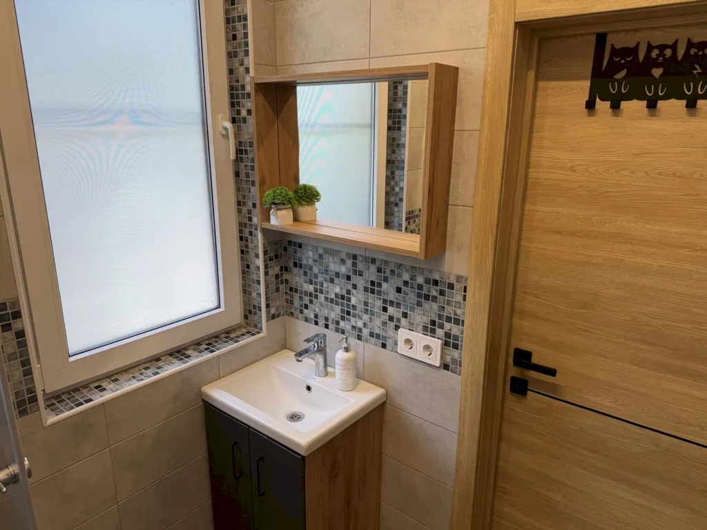 Дом 7-местный на улице Ейской, 122 м², Геленджик — фото 13