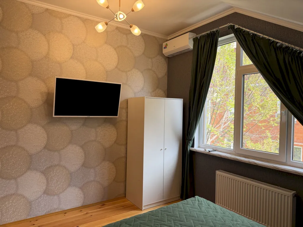 Дом 7-местный на улице Ейской, 122 м², Геленджик — фото 17