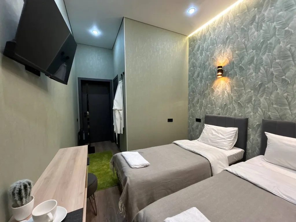 Уютный и комфортный номер с двумя раздельными кроватями — Mira Home, фото 2 из 5