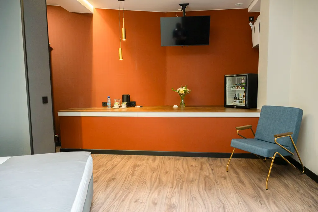 Трёхместный номер улучшенный — Barin Residence Grand&Myasnitskaya, фото 2 из 5