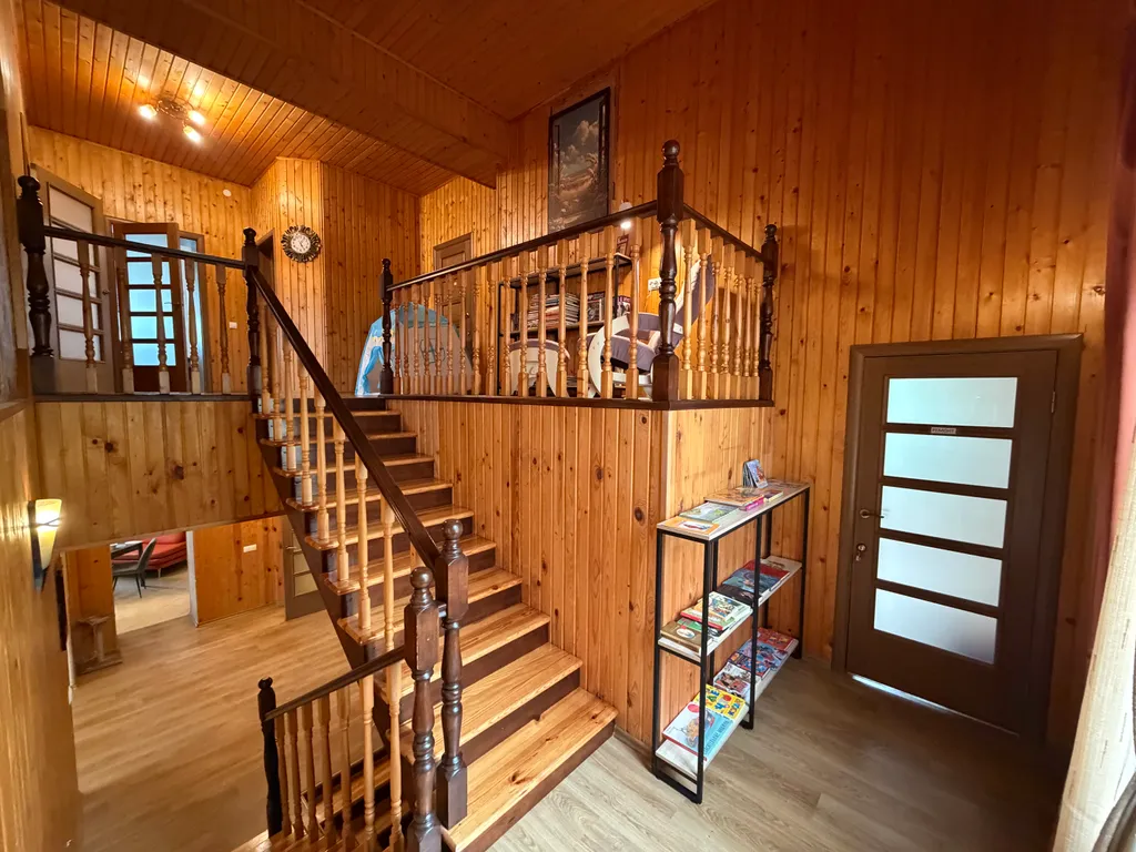 Дом 8-местный на набережной Достоевского, 260 м², Старая Русса — фото 25