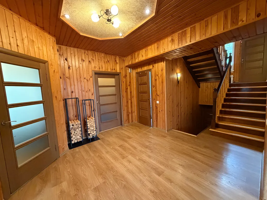 Дом 8-местный на набережной Достоевского, 260 м², Старая Русса — фото 24