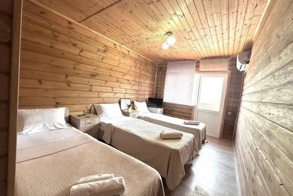 Трёхместный номер комфорт — Эко Тун, фото 2 из 4