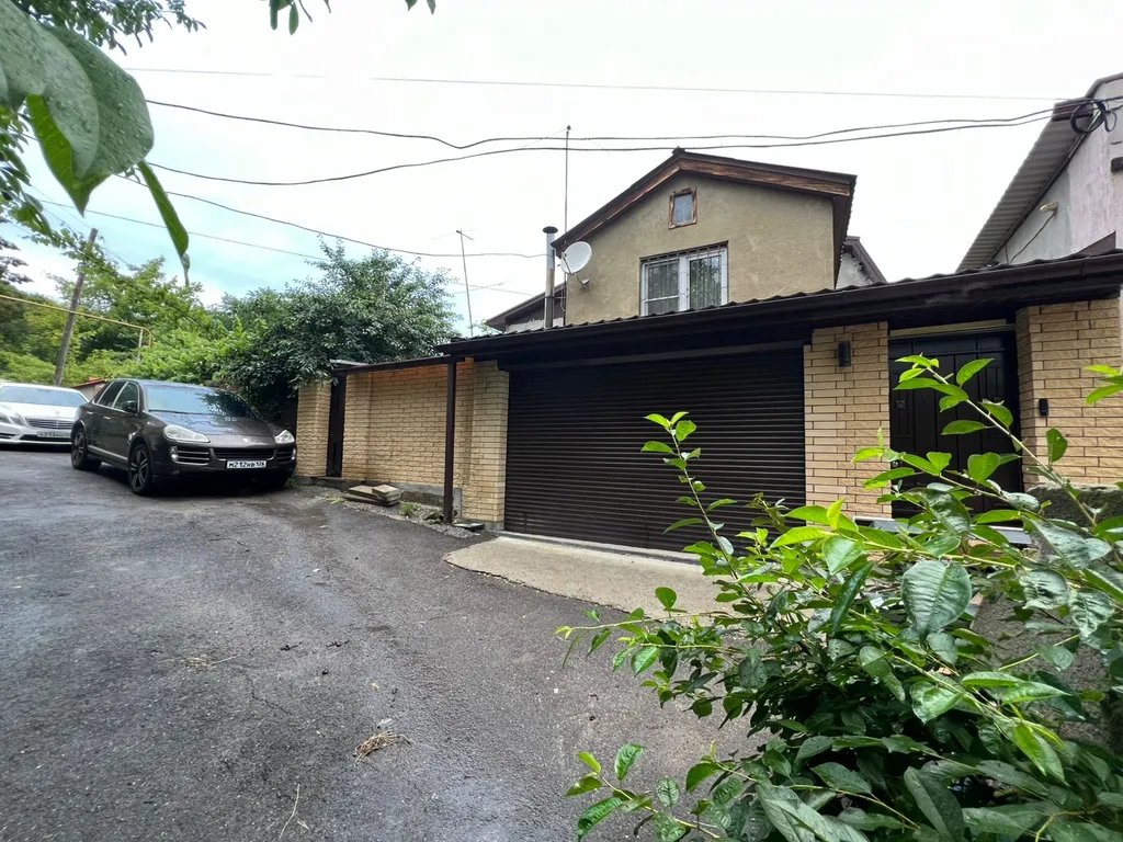 Дом 5-местный на улице Куйбышева, 70 м², Кисловодск — фото 13