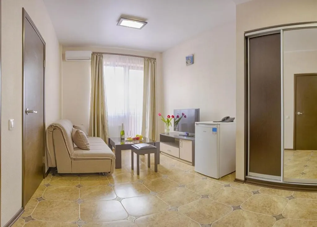 Семейный номер Люкс двухкомнатный — Танаис, фото 1 из 5