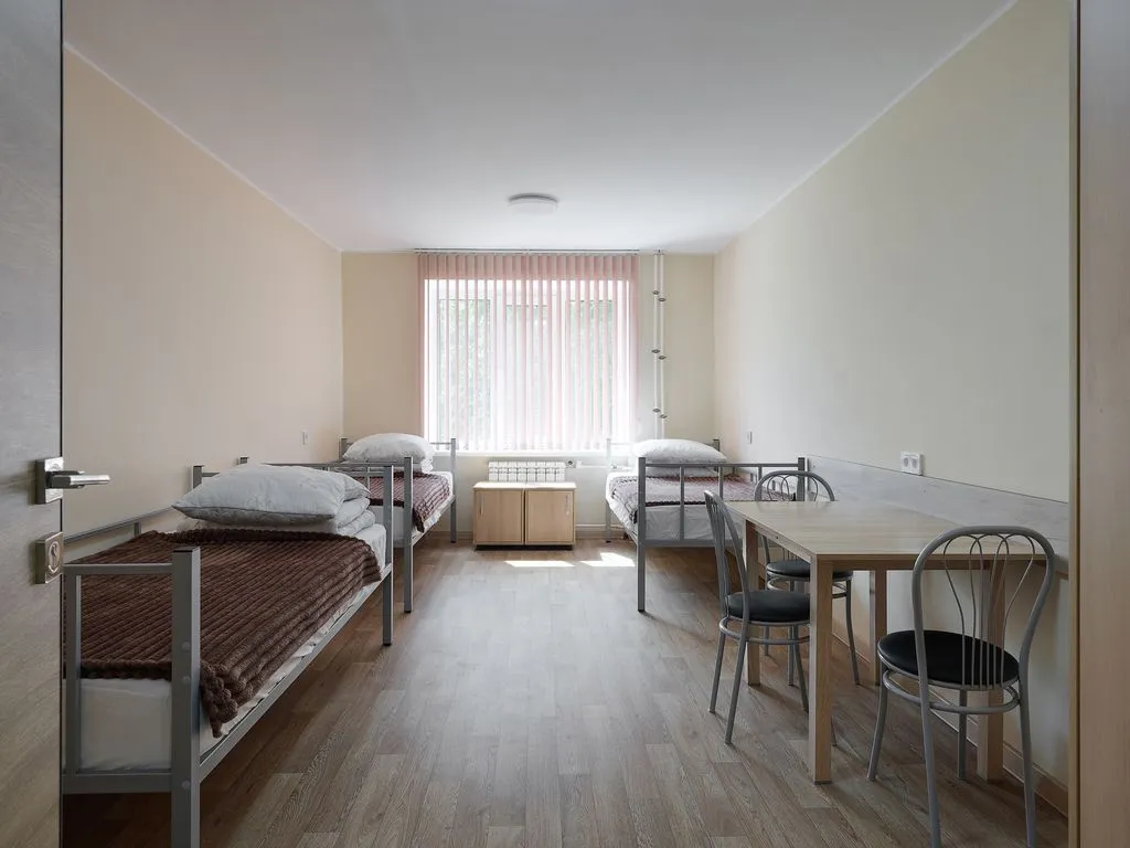 Кровать в общем трехместном номере — Авиадом, фото 1 из 5
