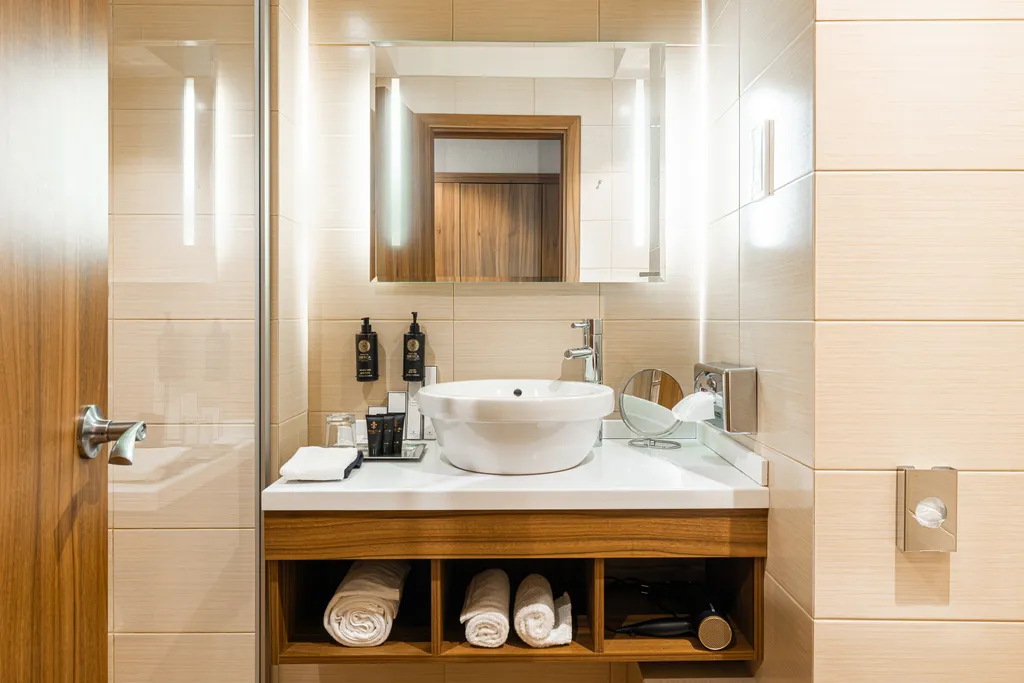 Двухместный номер с 1 кроватью Бизнес с одной кроватью — Elements Hotel Киров — фото 3