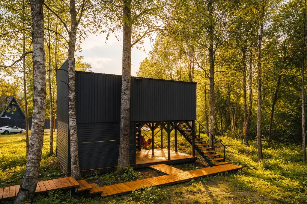 Дом 2-местный в посёлке Лебедевке, 36 м², Коробицыно — фото 6