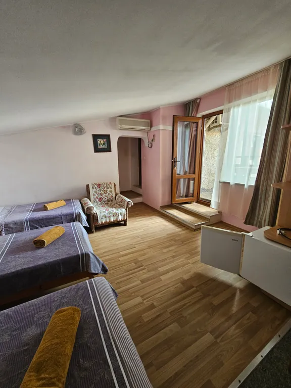 Фото отеля «Амели», 8