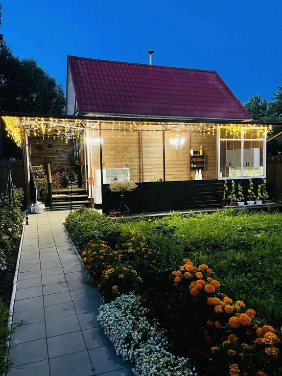 Дом 4-местный, 45 м², Ростов Великий — двор, фото 7