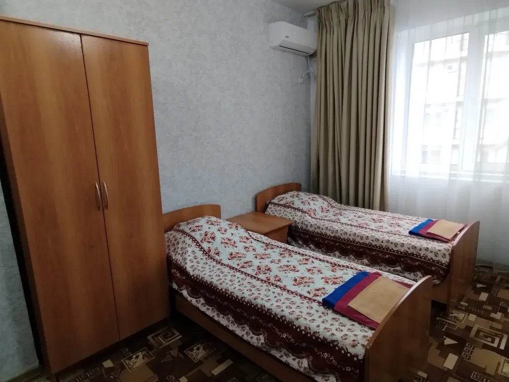 Четырёхместный номер стандарт — Стандарт, фото 1 из 3