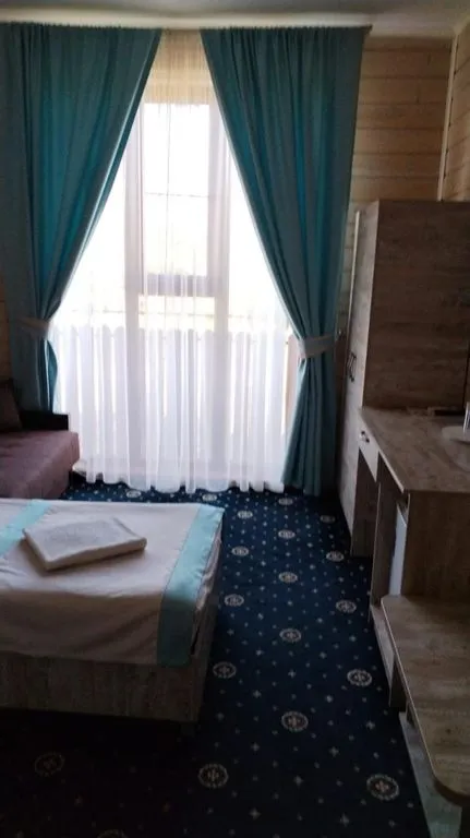 Фото отеля «Ялта», 3