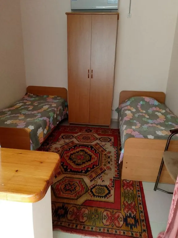 Двухместный номер с 2 отдельными кроватями стандарт — Дом у моря, фото 1 из 4