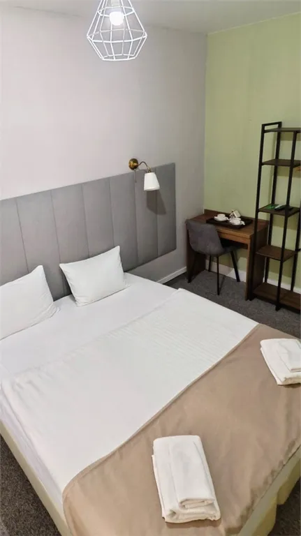 Двухместный номер с 1 кроватью или 2 раздельными стандарт — Loft Hotel H11, фото 2 из 5