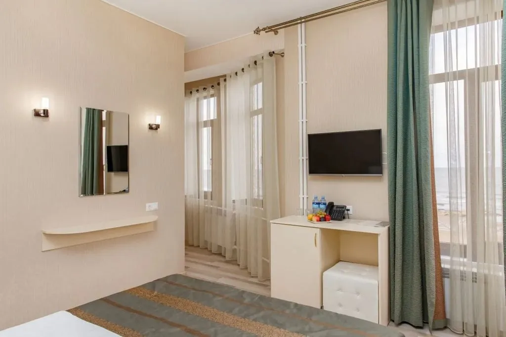 Двухместный номер с 1 кроватью Номер "Стандарт" — Hotel Royal, фото 2 из 5