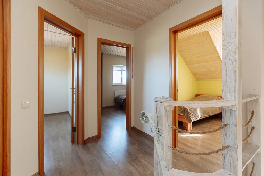 Дом 7-местный на улице Полевой, 90 м², Зеленоградск — фото 15