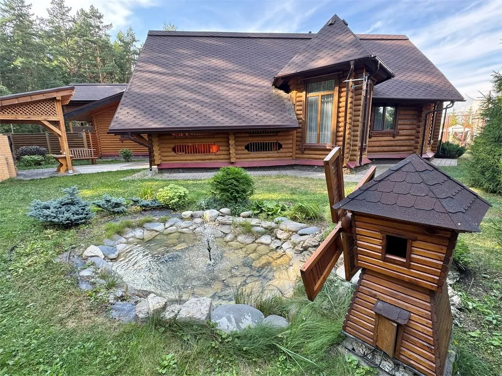 Семейный номер Коттедж номер 1 — Ирбис, фото 1 из 5