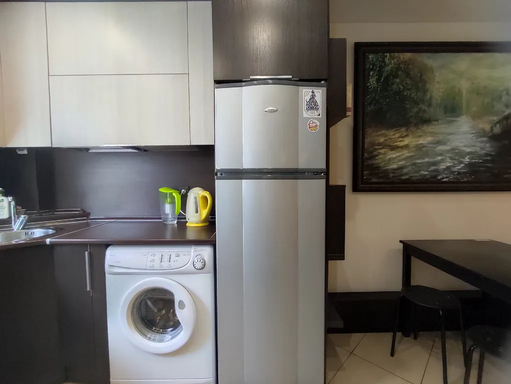 Квартира однокомнатная на улице Батецкой, 37 м², Великий Новгород — кухня, фото 3