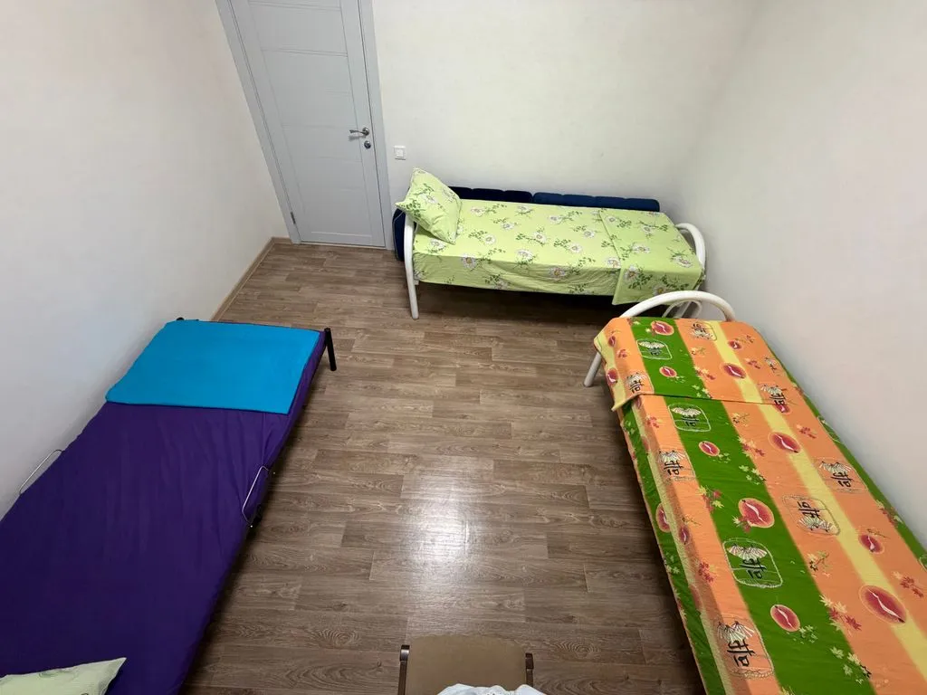 Трёхместный номер эконом — спальное место