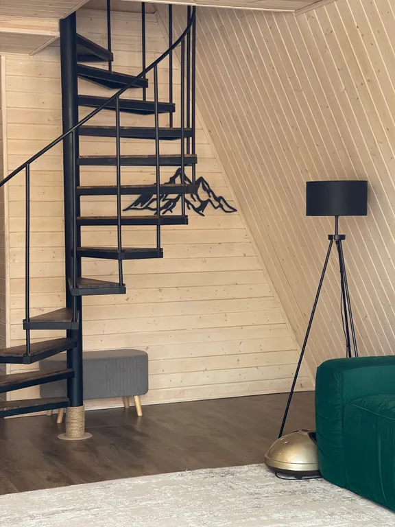Дом 8-местный на улице Арктической, 100 м², Шерегеш — фото 14