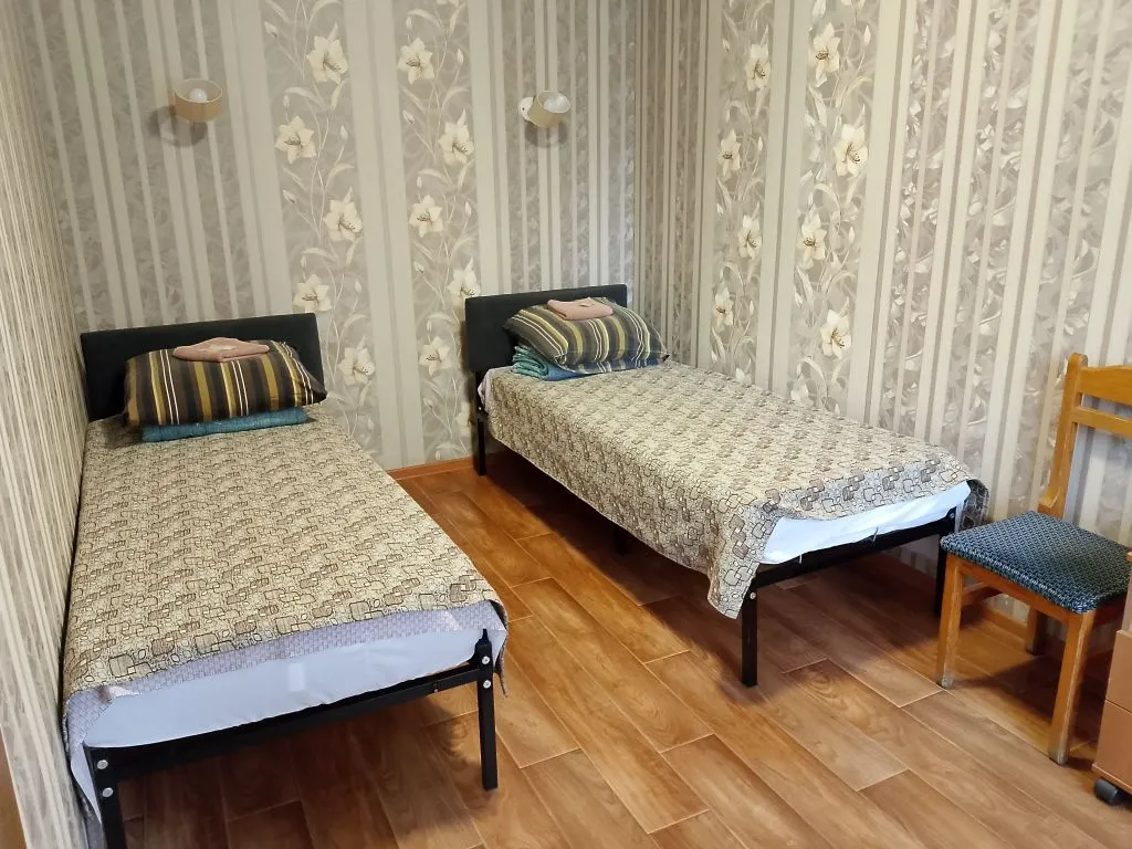 Четырёхместный номер Эконом четырехместный — Горки