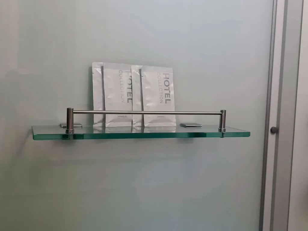 Дом 2-местный в Советском, 17 м², Казань — ванная комната, фото 2