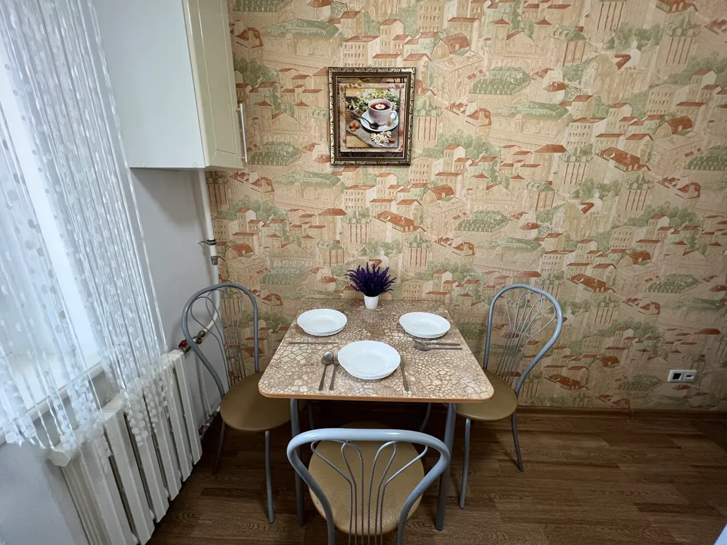 Квартира двухкомнатная у Горьковской, в Печёрах, 65 м², Нижний Новгород — кухня, фото 3