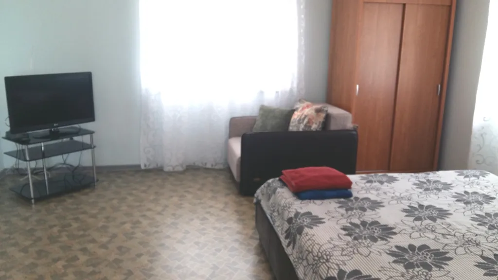 Дом 3-местный на улице Лазурной, 30 м², Отрадное — фото 6