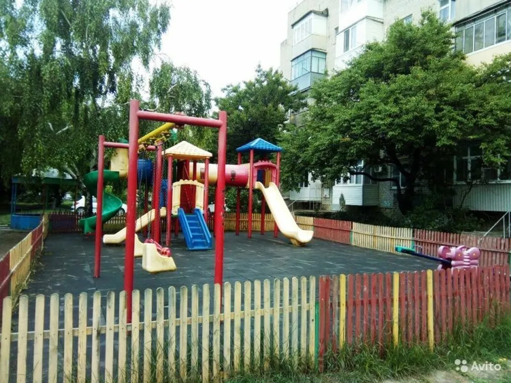 Квартира однокомнатная на улице Шевченко, 40 м², Анапа — двор