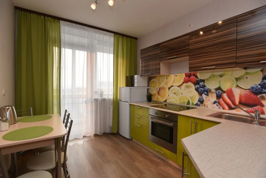 Квартира двухкомнатная в переулке Утреннем, 50 м², Екатеринбург — фото 10