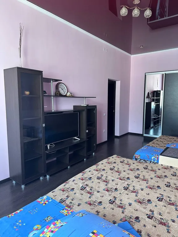Квартира однокомнатная на улице Киевской, 55 м², Геленджик — фото 6