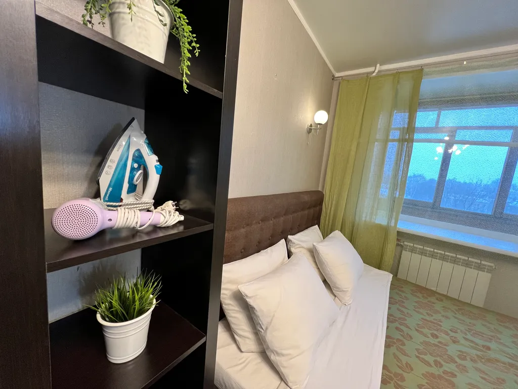Квартира однокомнатная у Горьковской, в Кузнечихе, 43 м², Нижний Новгород — спальня, фото 3