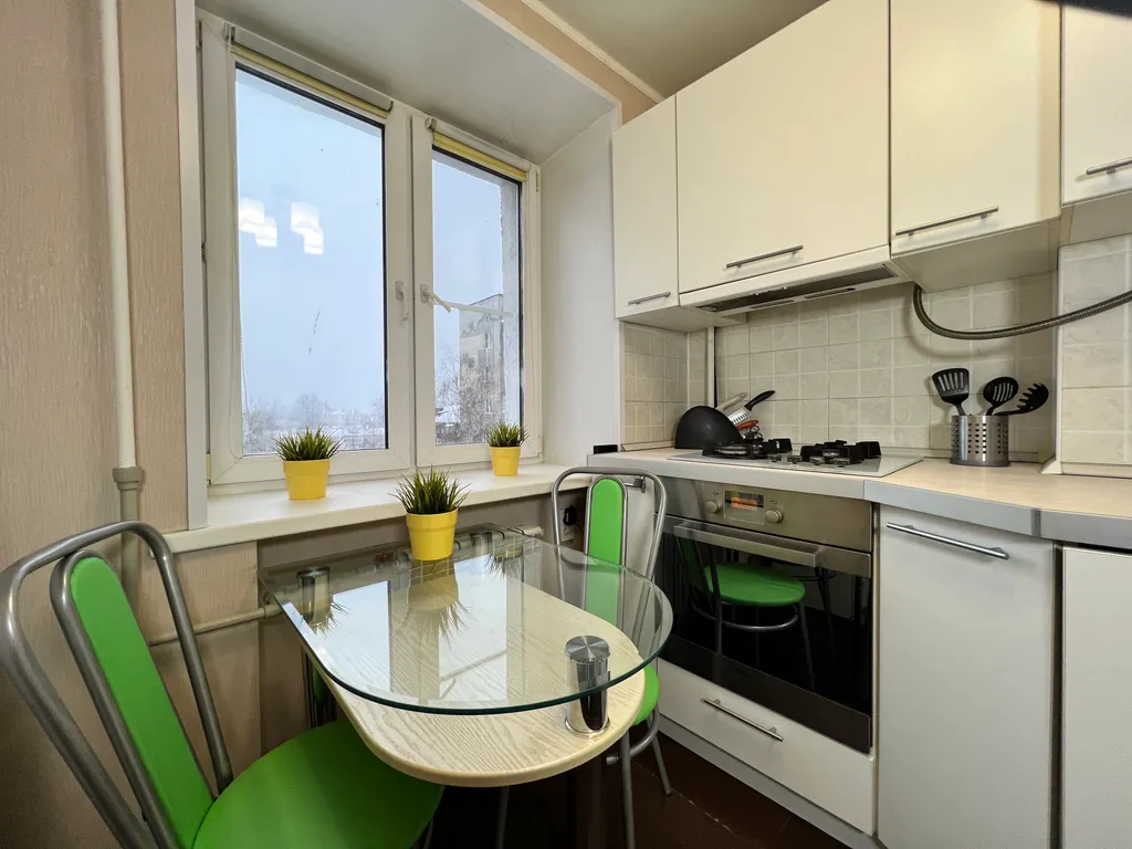 Квартира однокомнатная у Горьковской, в Кузнечихе, 43 м², Нижний Новгород — кухня
