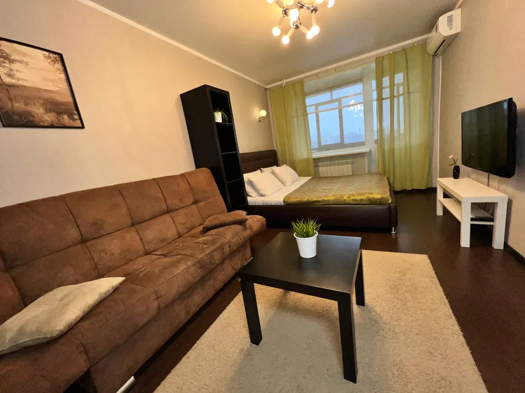 Квартира однокомнатная у Горьковской, в Кузнечихе, 43 м², Нижний Новгород — спальня, фото 4