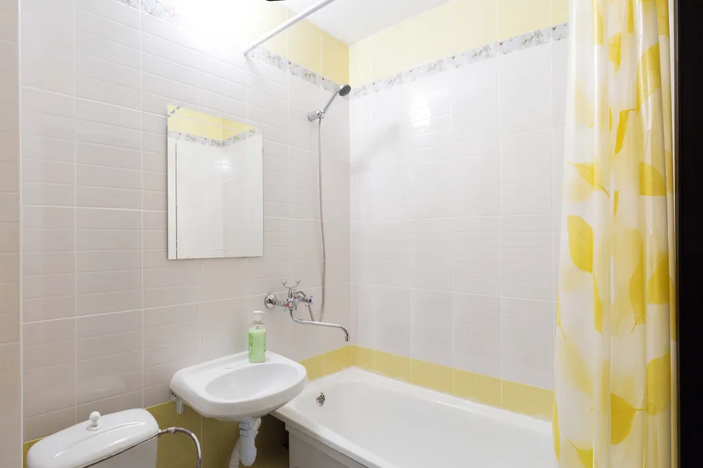 Квартира однокомнатная в Кировском, 40 м², Екатеринбург — фото 13
