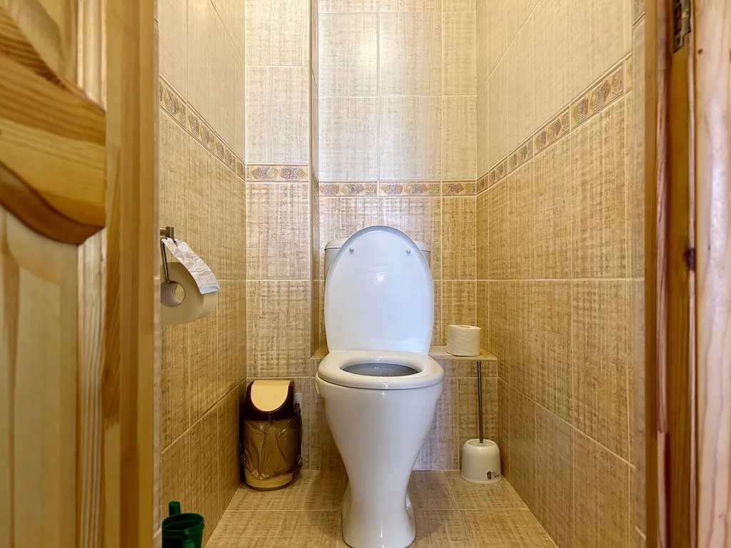 Квартира двухкомнатная на улице Набережной, 70 м², Кисловодск — ванная комната, фото 2