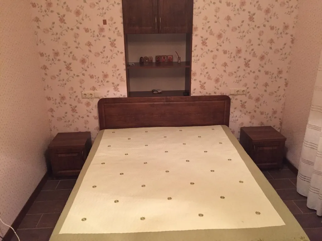 Квартира двухкомнатная на улице Космонавтове, 80 м², Форос — фото 8