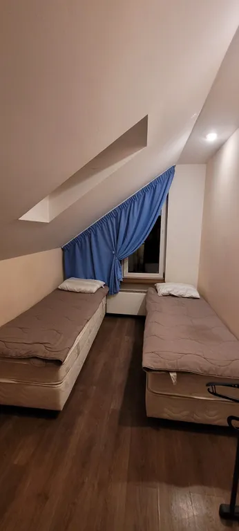 Уютный коттедж с башней