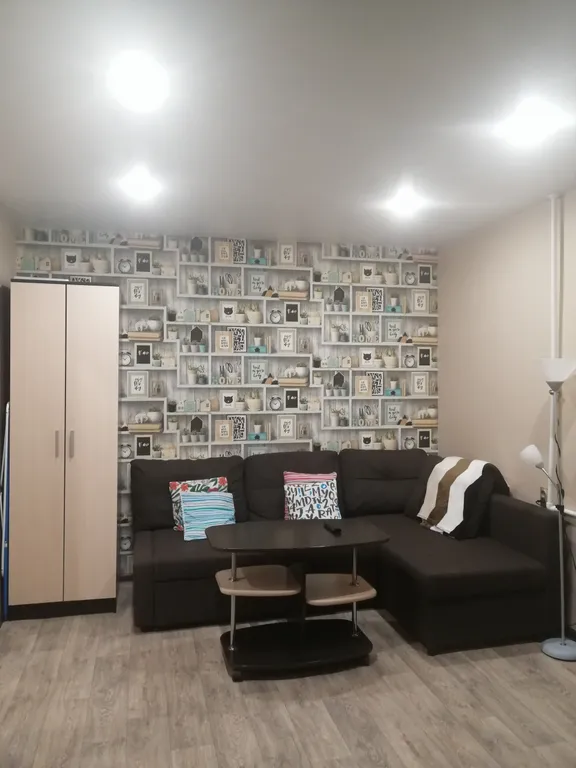 Квартира однокомнатная на бульваре Мире, 30 м², Дзержинск — спальня, фото 3