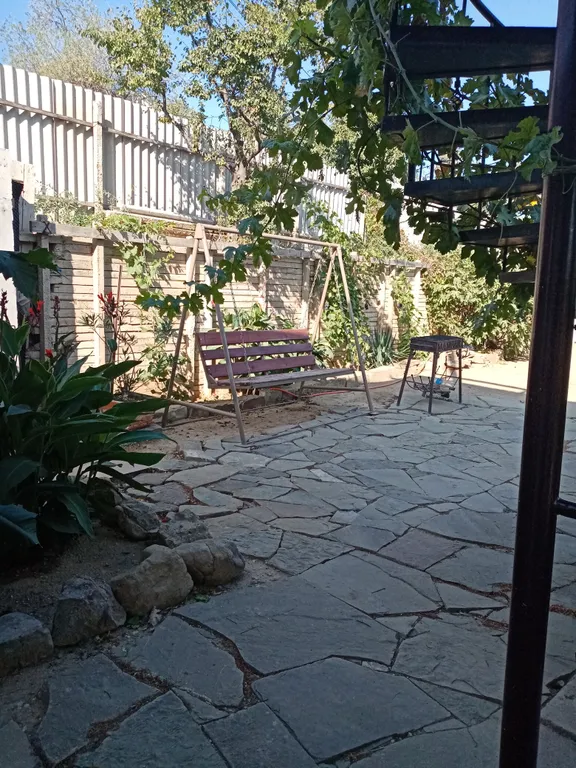 Просторный номер с кухней в закрытом дворике