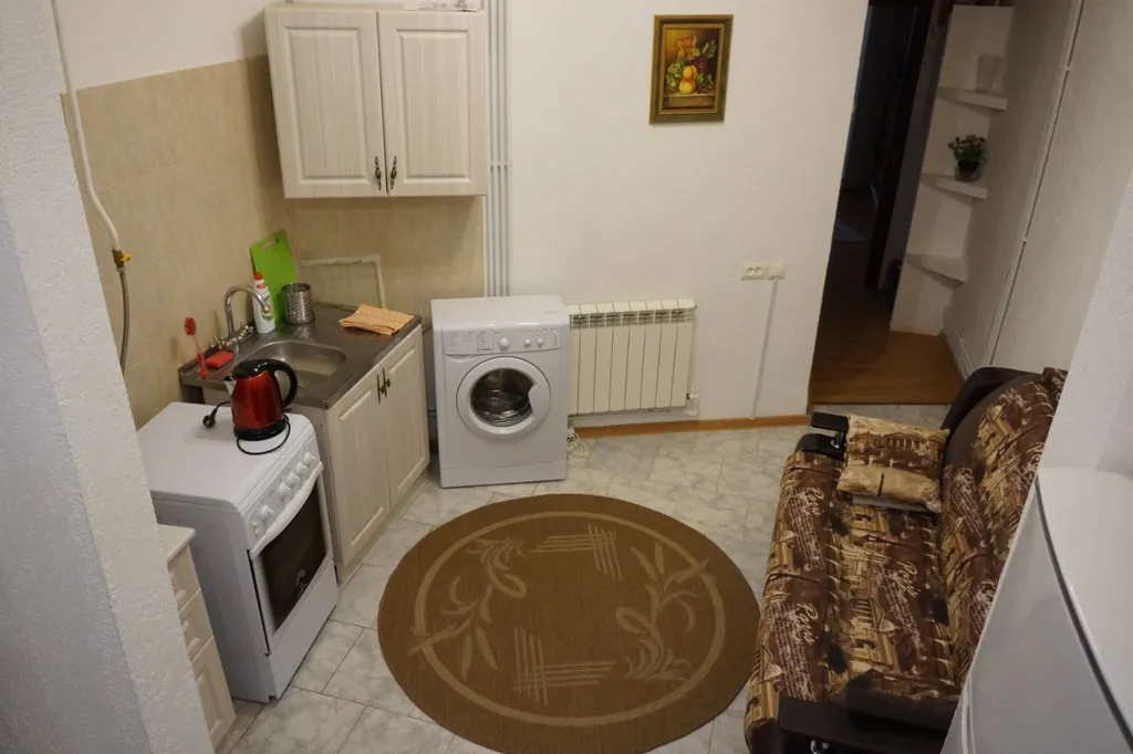 Квартира однокомнатная на улице Парковом пешеходе, 38 м², Кисловодск — кухня