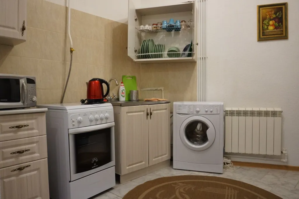 Квартира однокомнатная на улице Парковом пешеходе, 38 м², Кисловодск — кухня, фото 2