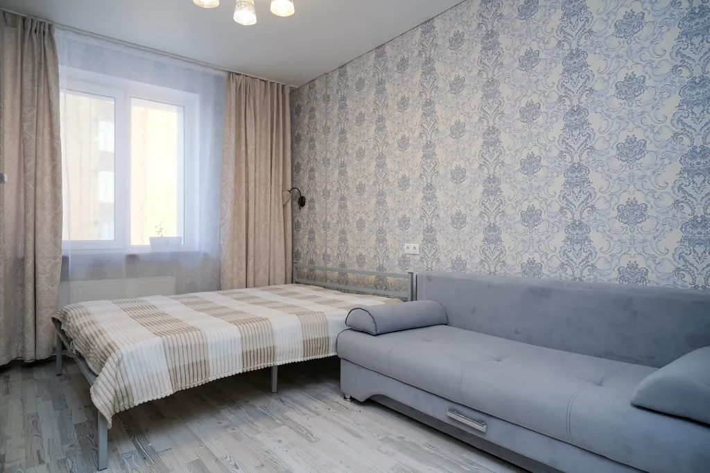 Центр, в новом доме у Чаши Казан Одна станция метро до Кремля