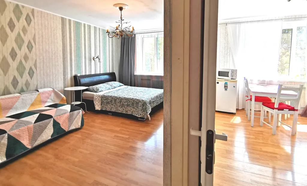 Апартаменты однокомнатные в Красногвардейском, 35 м², Санкт-Петербург — спальня, фото 7