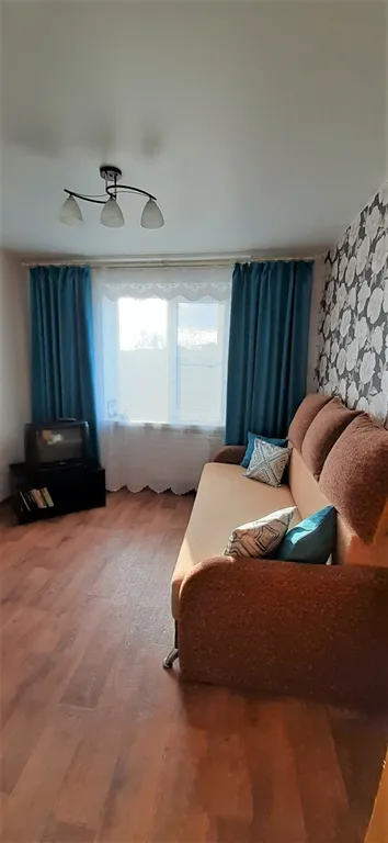 Квартира двухкомнатная на улице Коммунальной, 50 м², Псков — фото 2