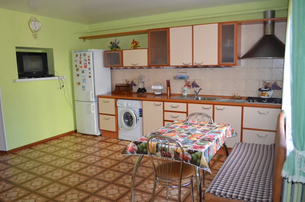 Большой 2х комнатный дом у моря