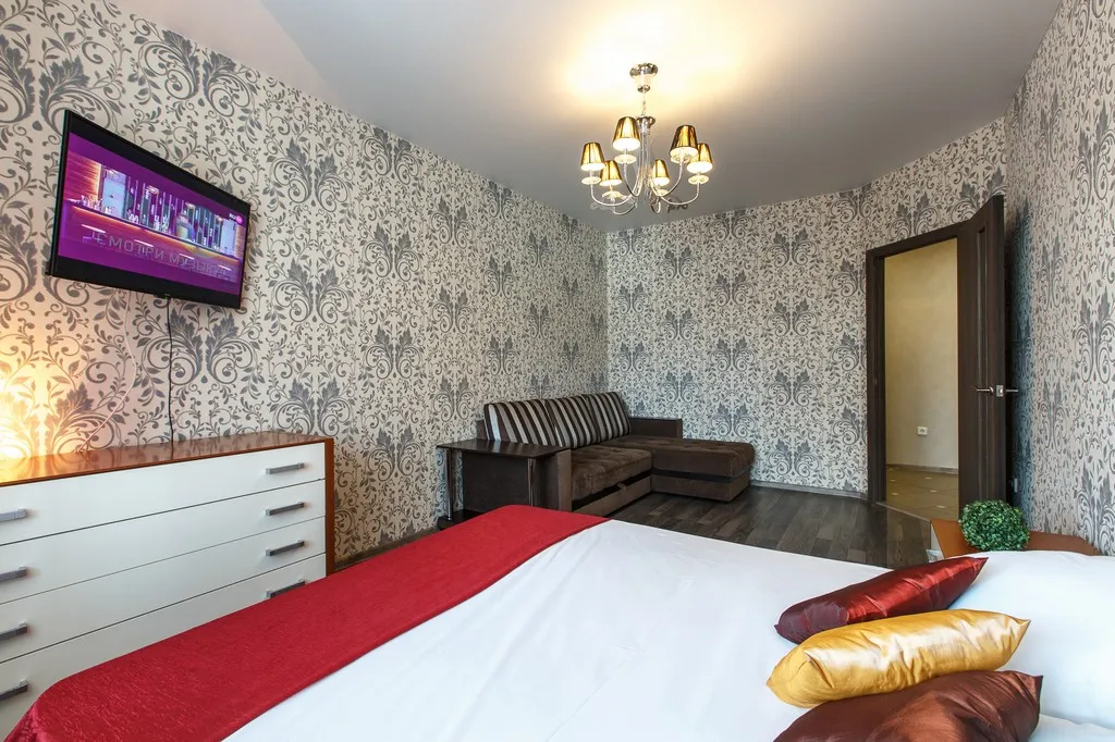 Квартира однокомнатная в Самарском, 46 м², Самара — спальня, фото 6